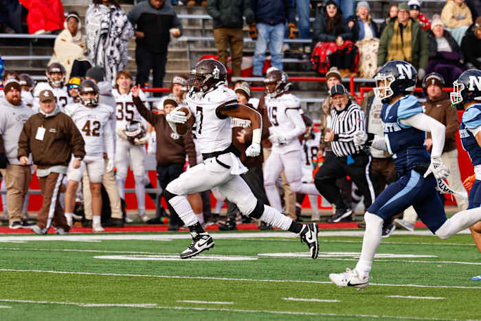 Nazareth Academy Joliet Catholic Illinois 5A football November 25 2023 Nate Latsch 24376